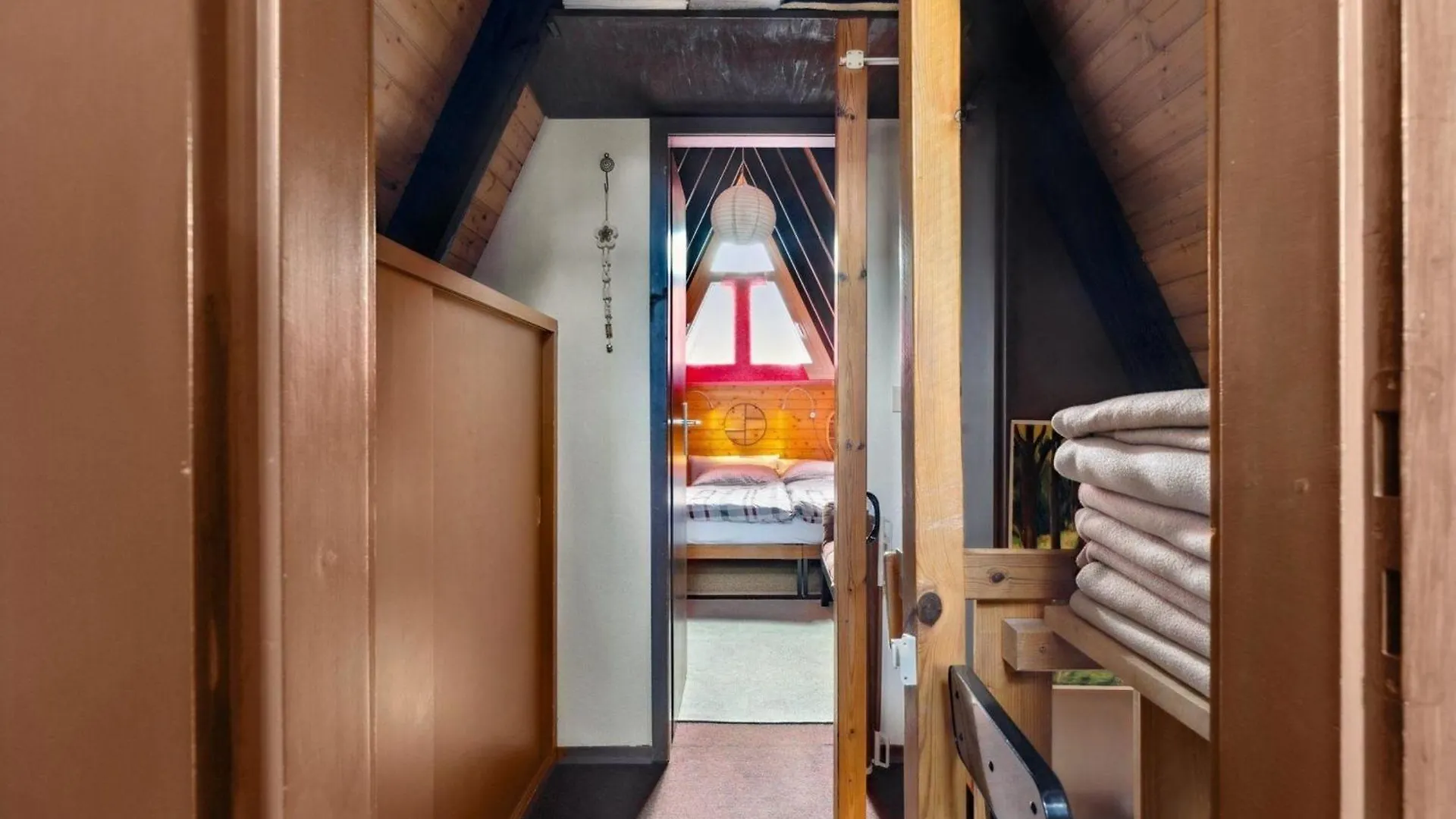 Vakantiehuis Charmantes Spitzdachhaus Am Badesee Im Frankenwald Lichtenberg  Duitsland