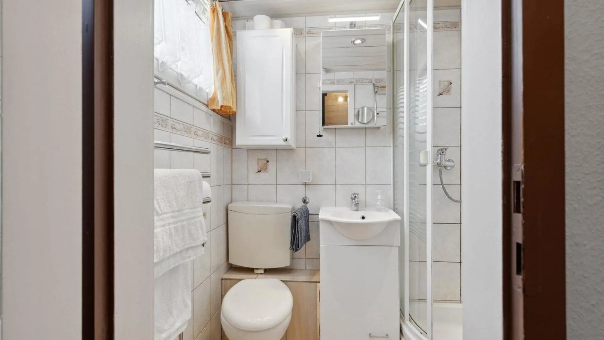 Vakantiehuis Charmantes Spitzdachhaus Am Badesee Im Frankenwald Lichtenberg  Duitsland