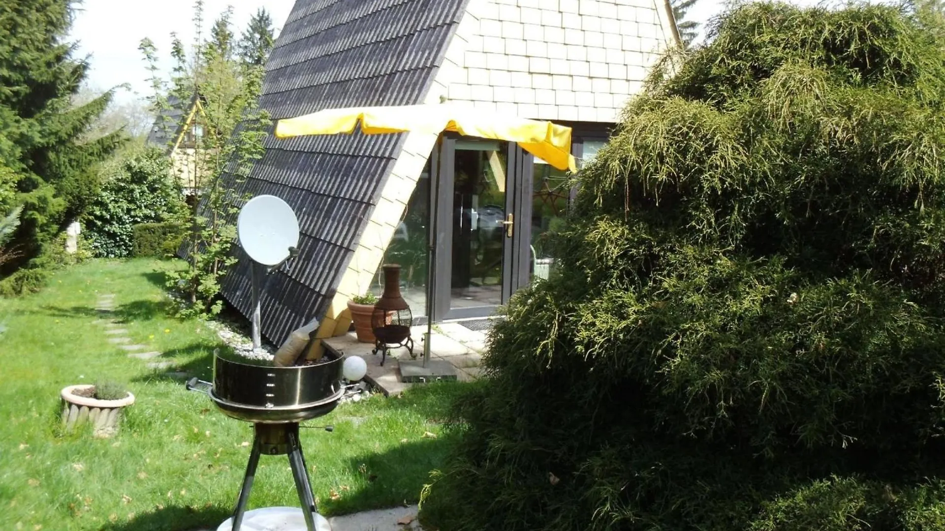 Charmantes Spitzdachhaus Am Badesee Im Frankenwald Lichtenberg  Holiday home